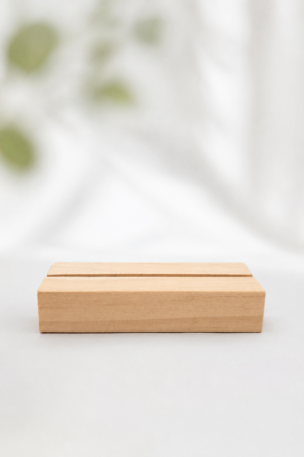 Kartenhalter aus Holz personalisierbar